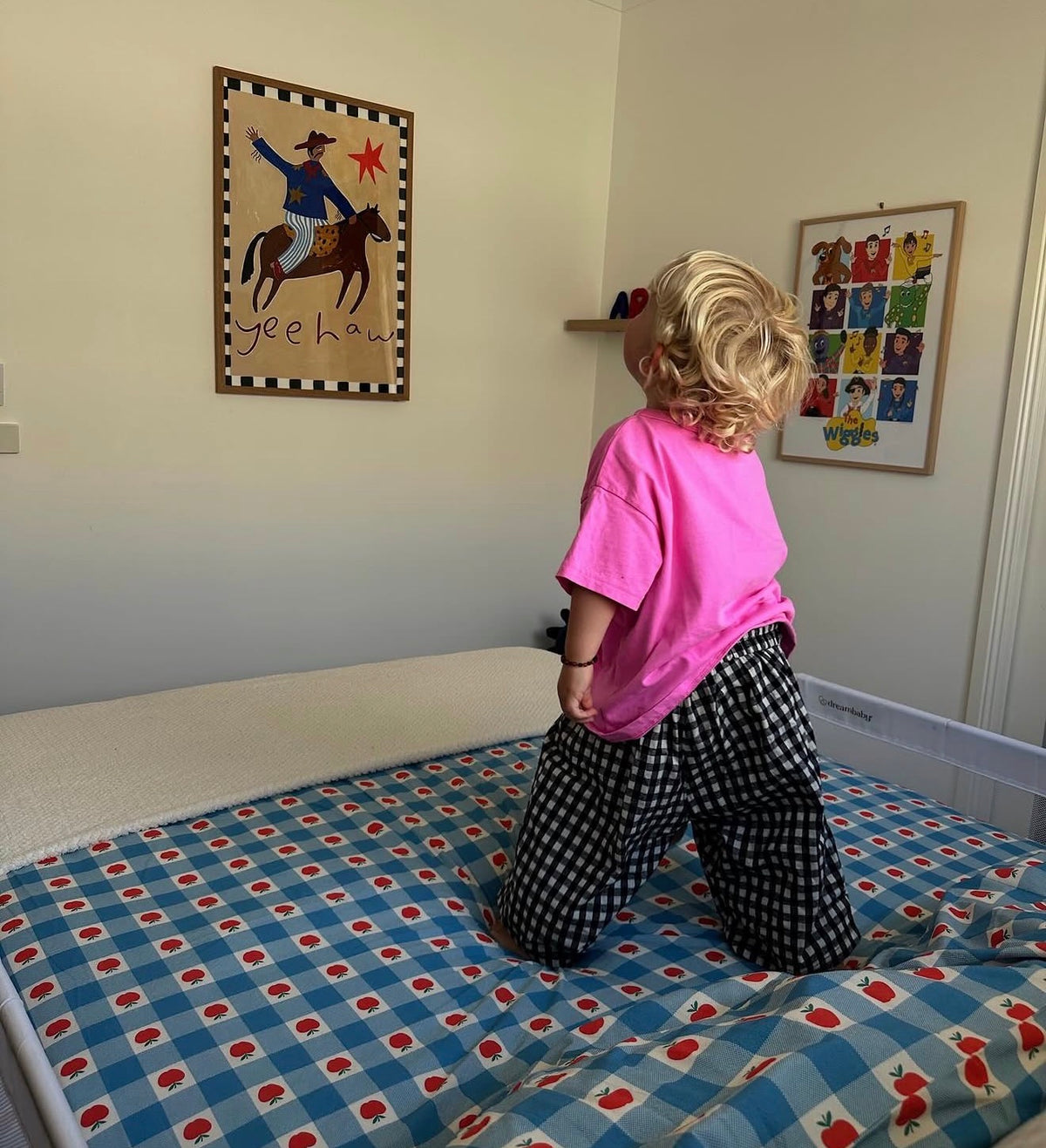 Apple Patch Frill Sheet Set