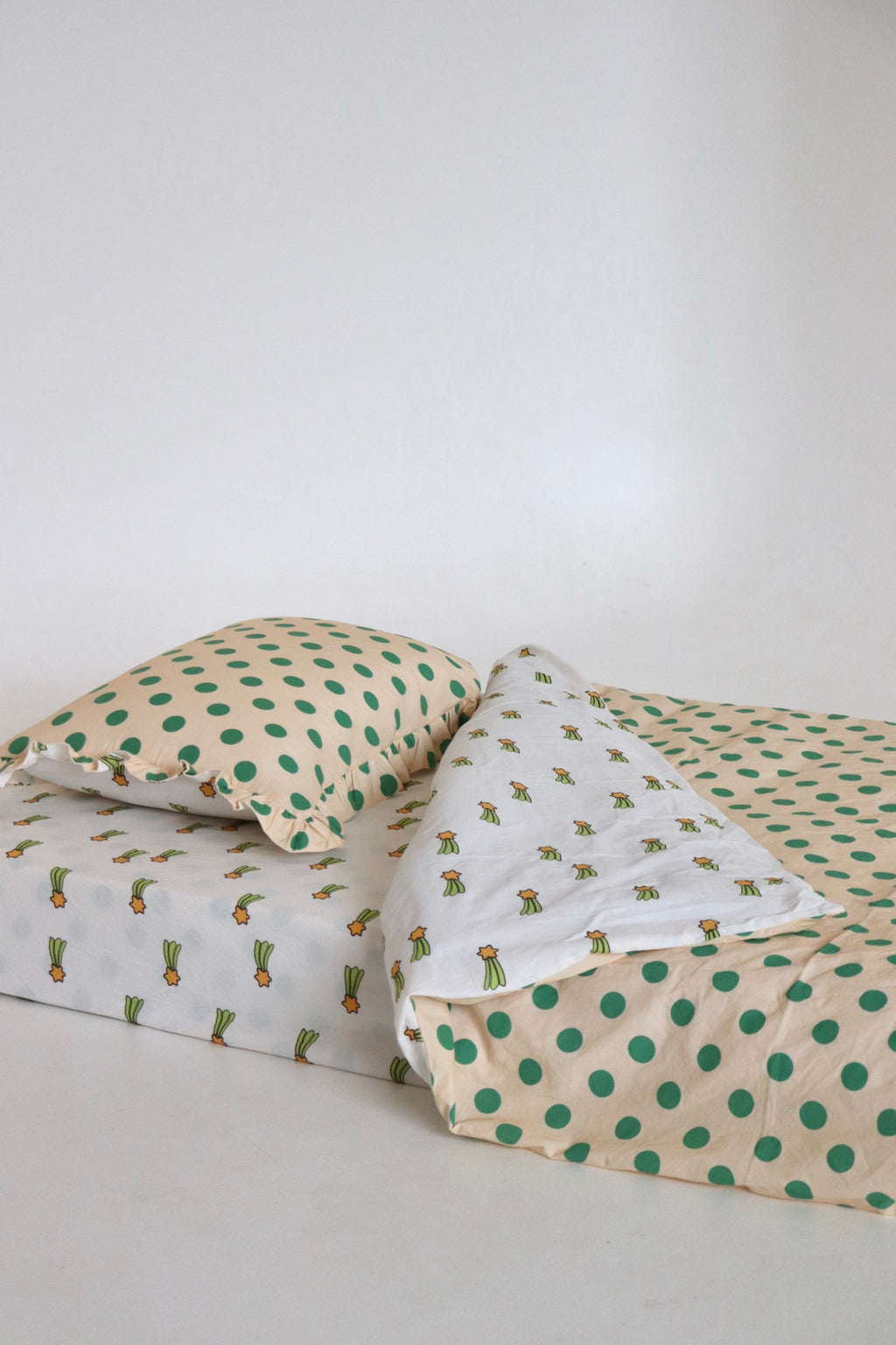 Cosmic Dot Reversible Duvet Cover Set