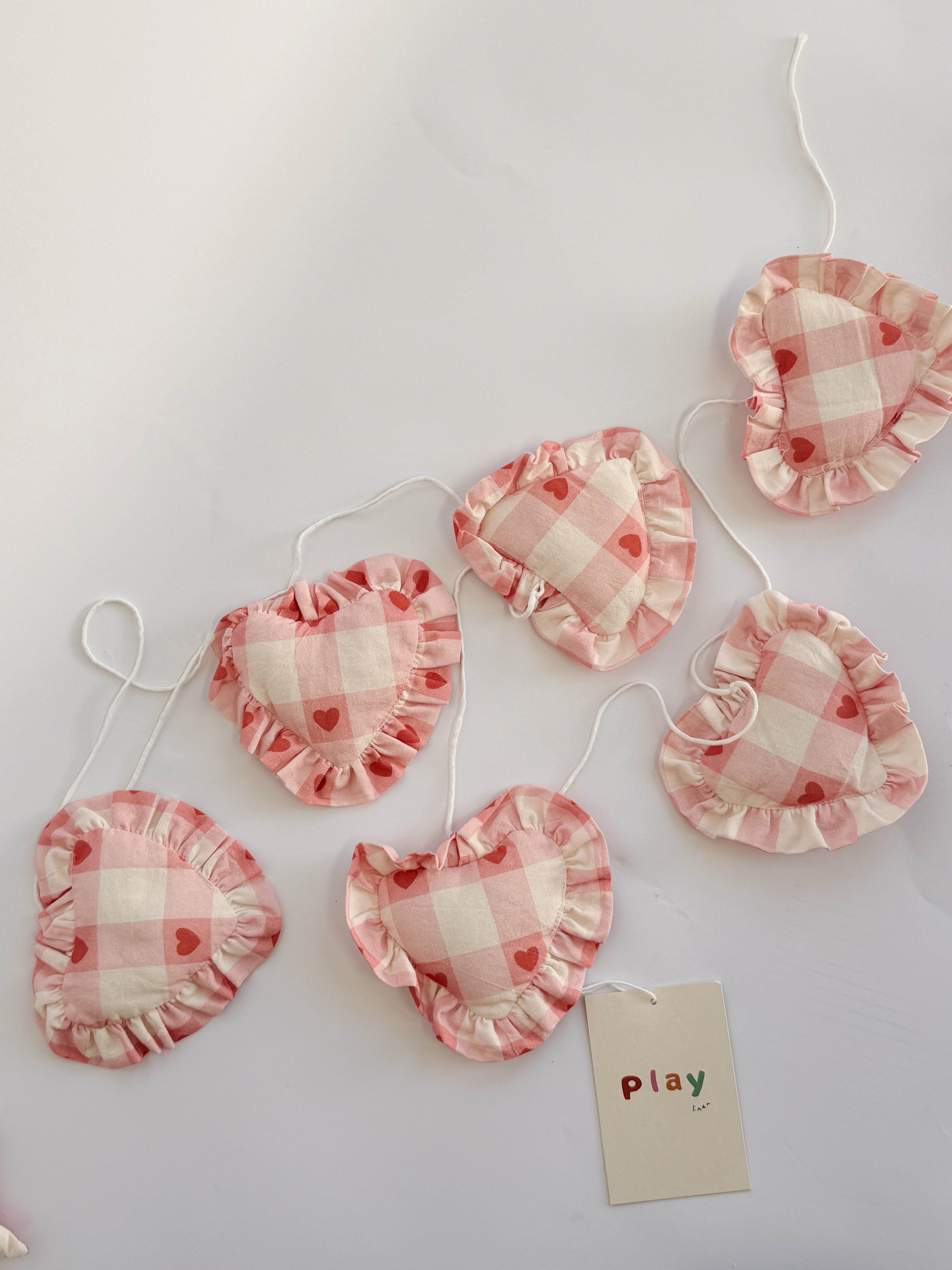 Heirloom Heart Garland (Pre Order August)