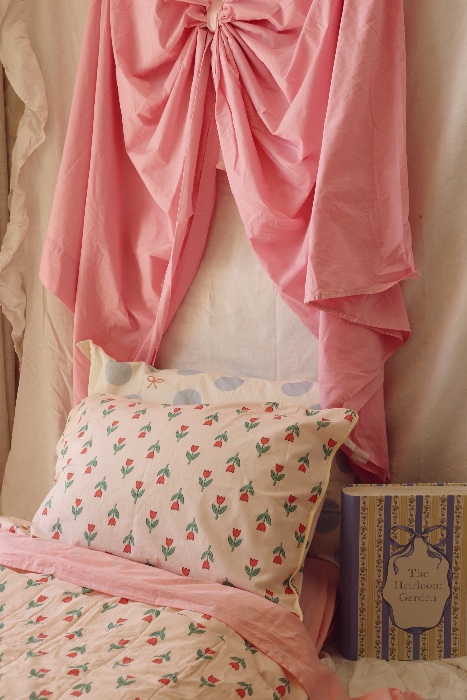 Tulip Garden Quilt Cover Set