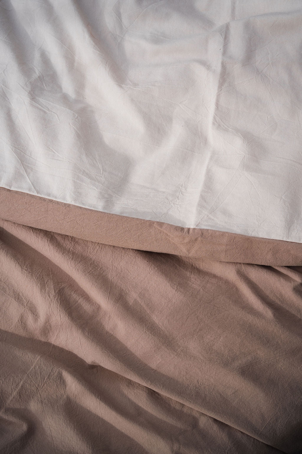 Almond Palette Reversible Duvet Set (Pre Order June)