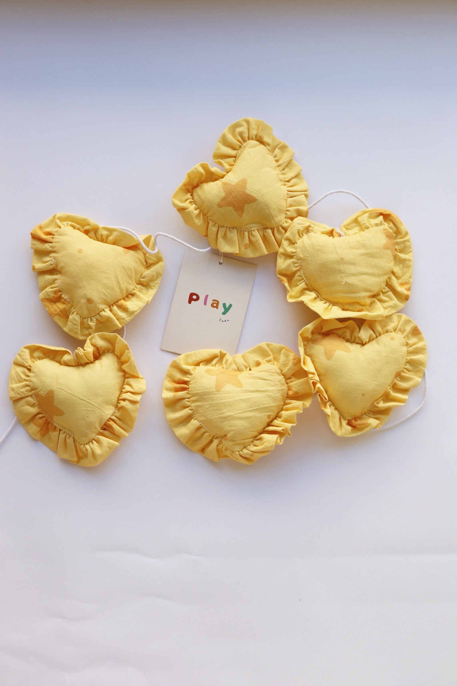 Sprinkle Star Frill Heart Garland