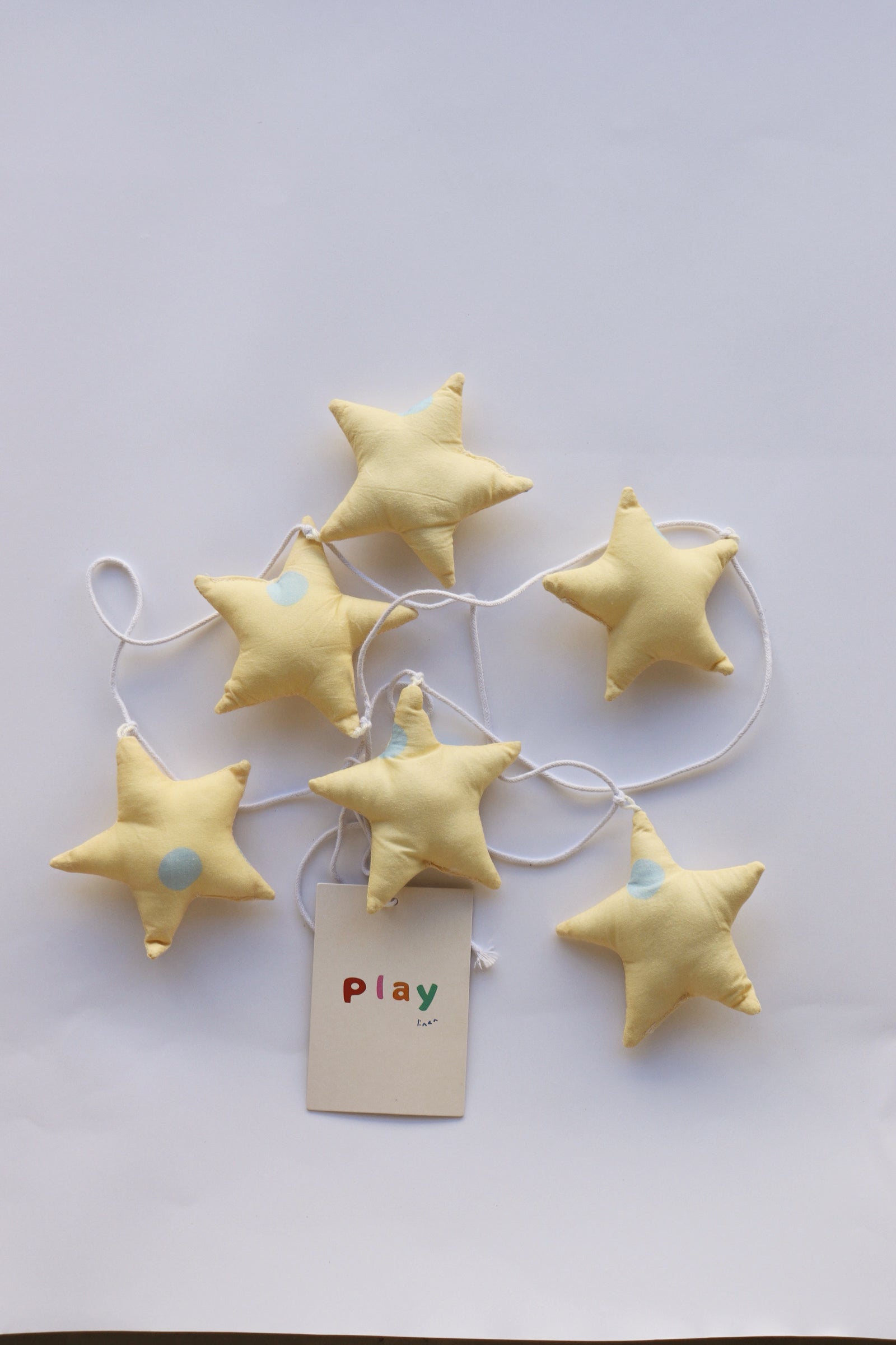 Butter Dot Star Garland