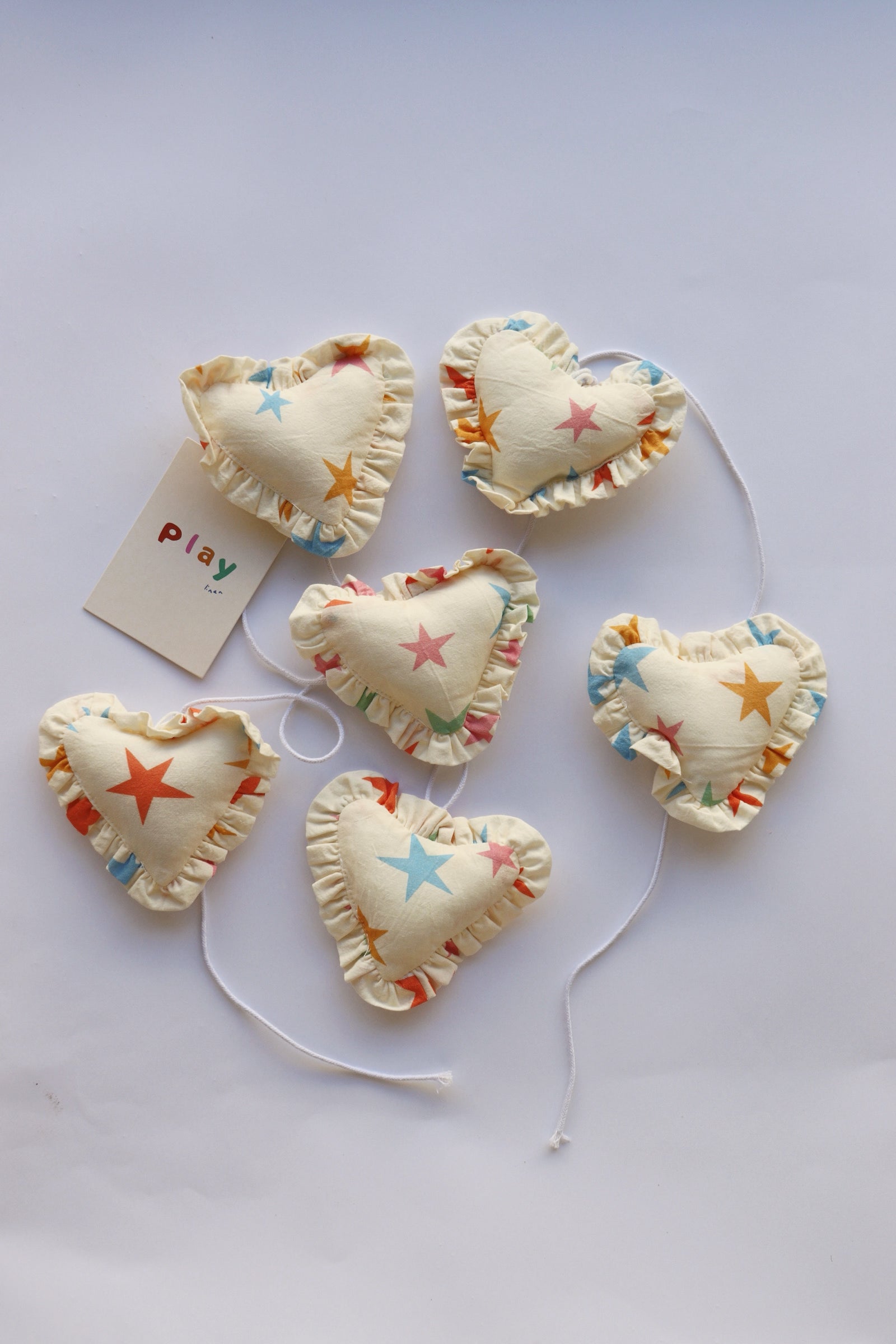 Everyday Star Frill Heart Garland